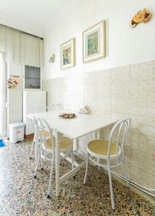 Cozy And Bright Apartment In The Heart Of The City Thessaloniki Exterior foto
