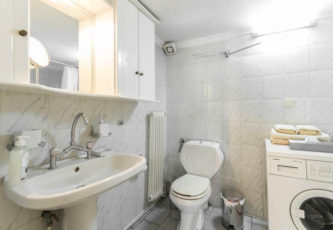 Cozy And Bright Apartment In The Heart Of The City Thessaloniki Exterior foto